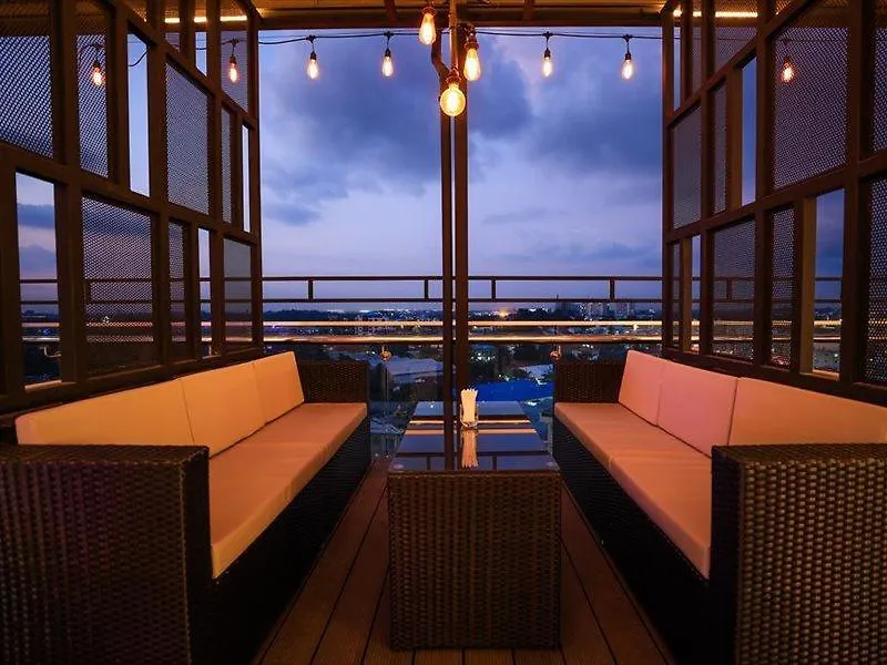 Hlaine Tet Hotel Yangon 4*,