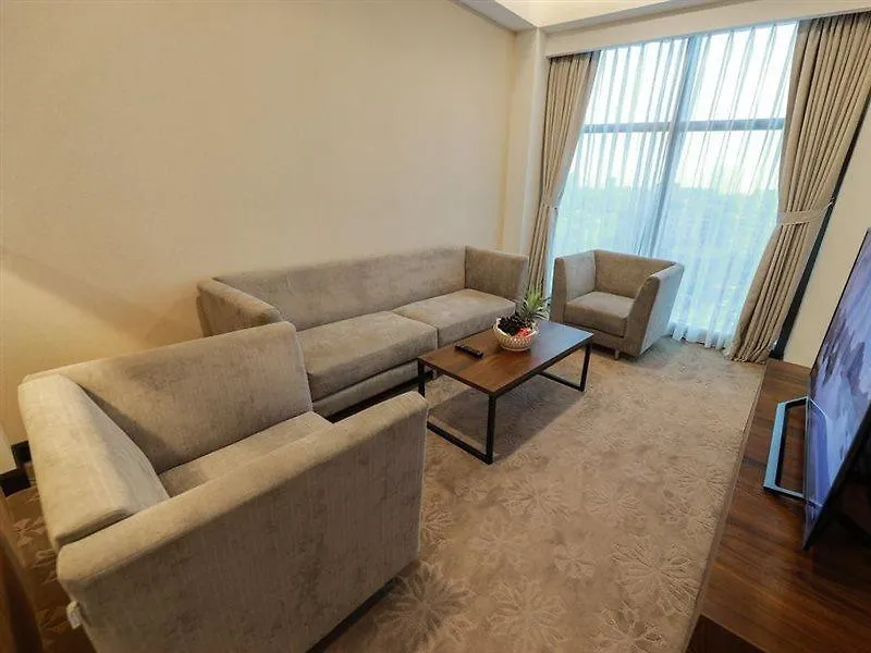 Hlaine Tet Hotel Yangon