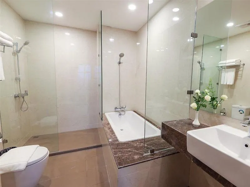 Hlaine Tet Hotel Yangon