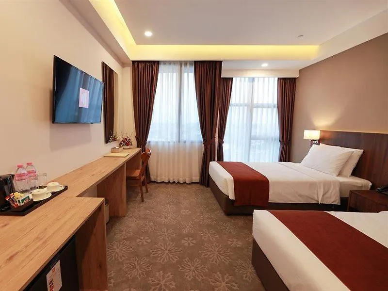 Hlaine Tet Hotel Yangon